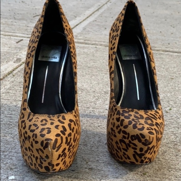 Dolce Vita Leopard calf skin fur platform pumps - Picture 3 of 6